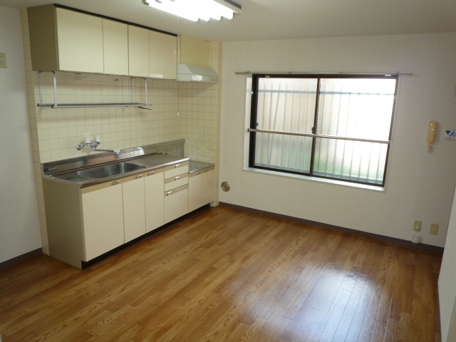 Living and room. DK