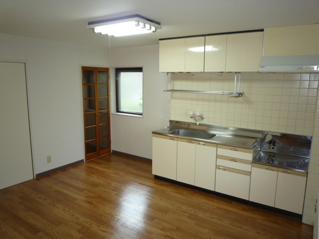 Living and room. DK