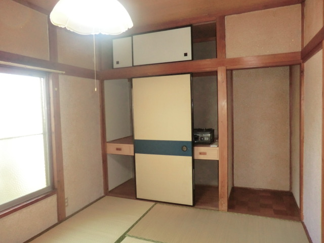 Living and room