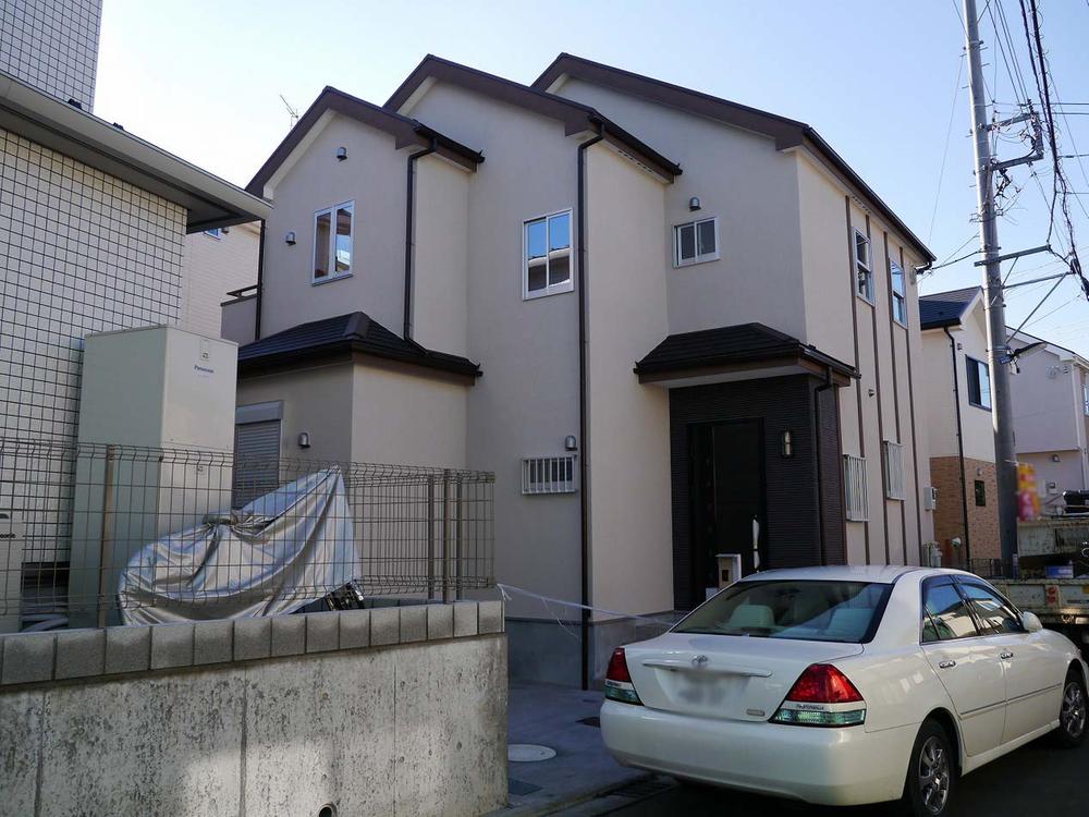 Local appearance photo