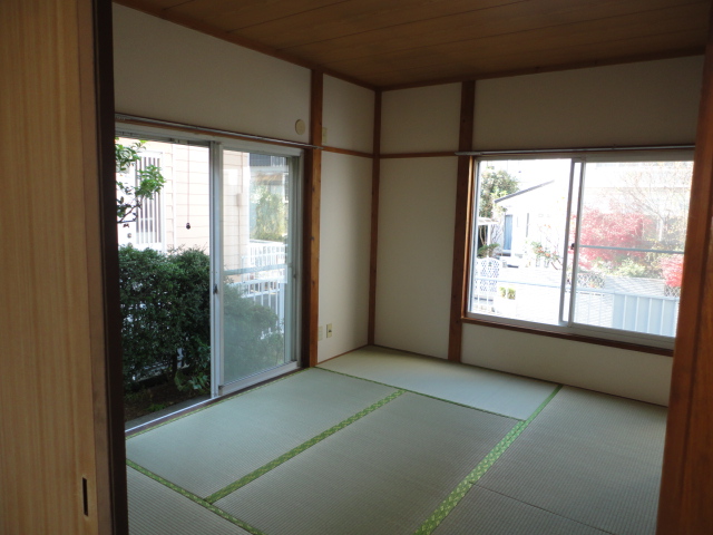Living and room