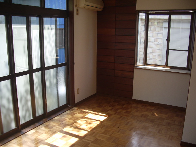Living and room