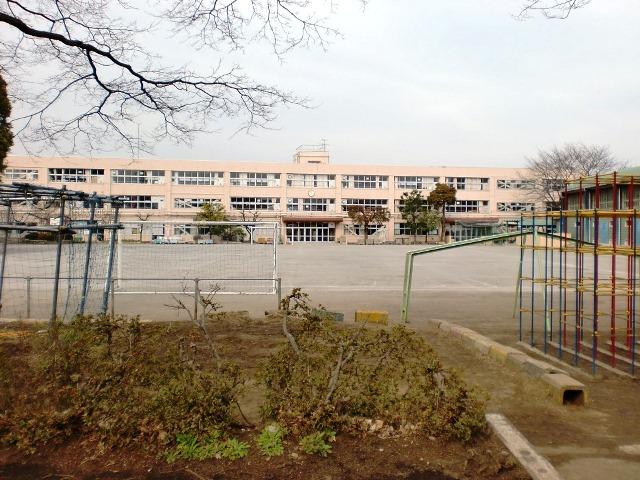 Primary school. 588m until Machida Municipal Tadao Elementary School