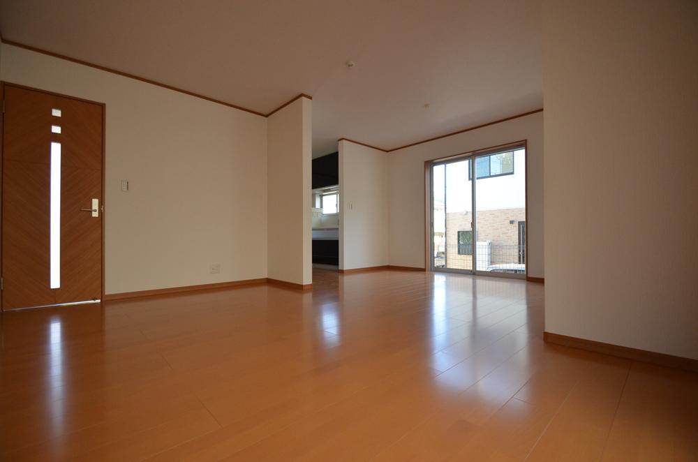 Living. Indoor (12 May 2013) Shooting 5 Building