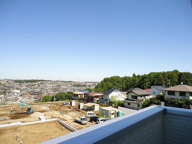 View photos from the dwelling unit. View from local