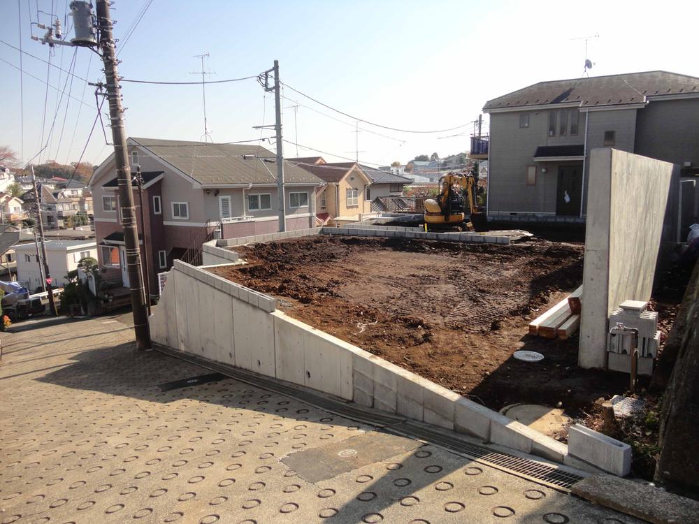 Local appearance photo. 1 Building