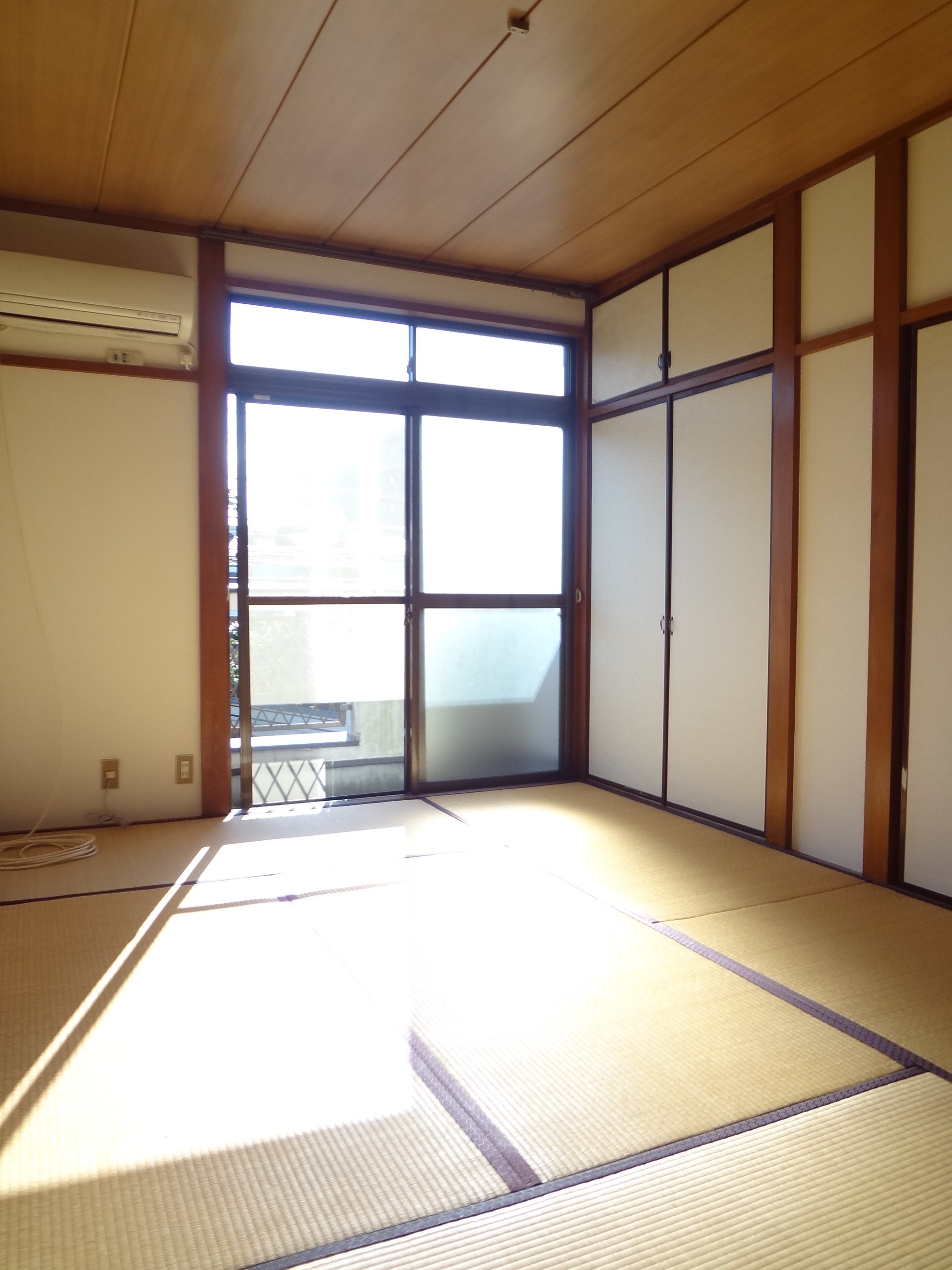 Living and room