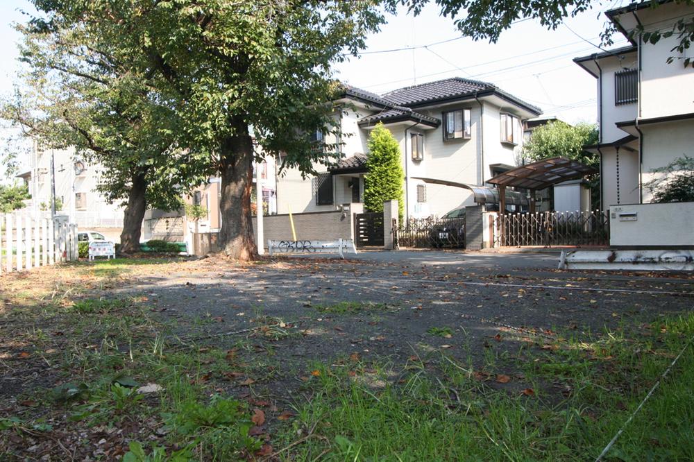 Local appearance photo. Local (10 May 2013) Shooting