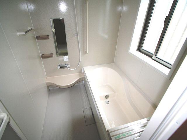 Same specifications photo (bathroom). ( Building) same specification