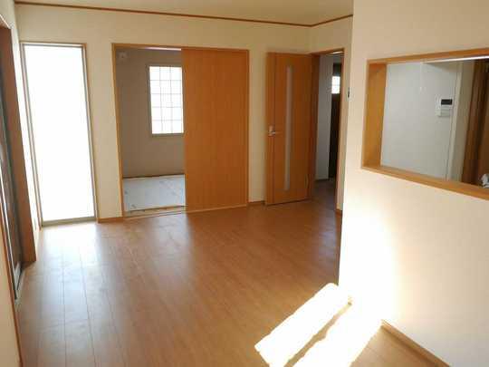 Living. All room pair glass, Shutter shutters standard