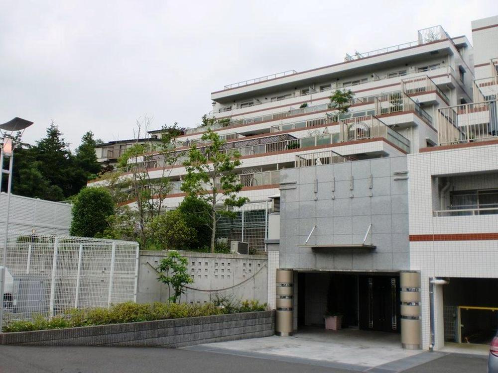 Local appearance photo