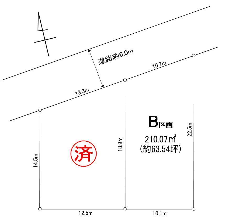 Compartment figure. Affluent site area of ​​approximately 63.54 square meters (210.7 sq m)
