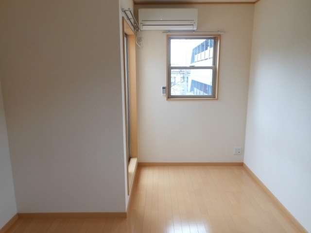 Other room space