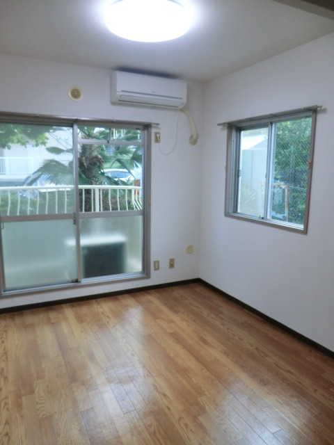 Living and room