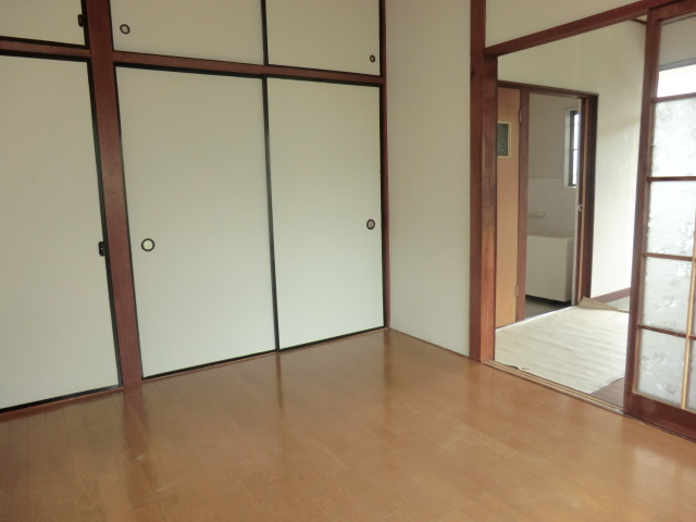 Living and room