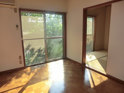 Living and room