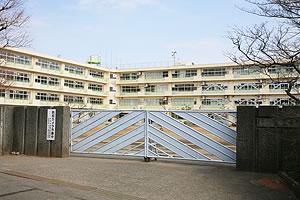 Junior high school. 239m until Machida Municipal Tsukushino junior high school