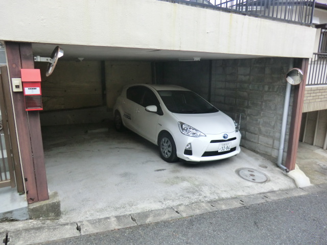 Parking lot