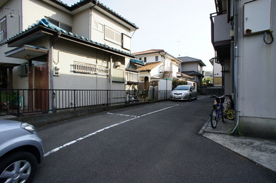 Parking lot
