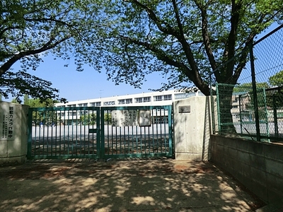 Primary school. Tsurukawa fourth 1000m up to elementary school (elementary school)