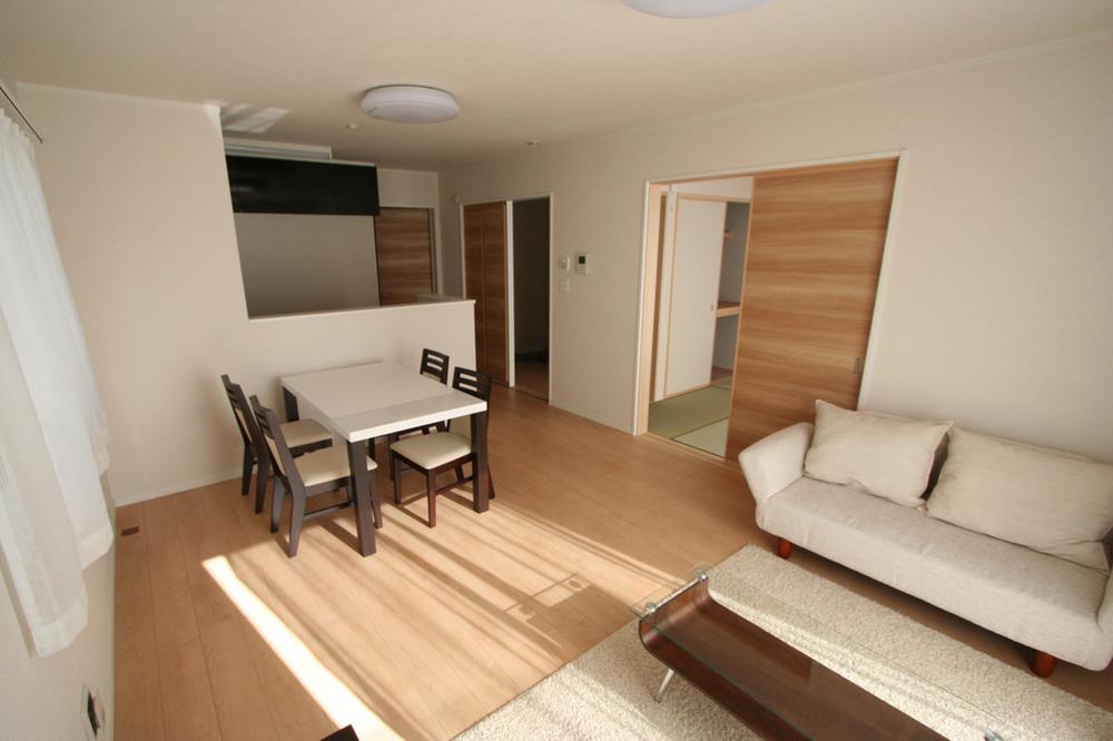 Living. Indoor (11 May 2013) Shooting