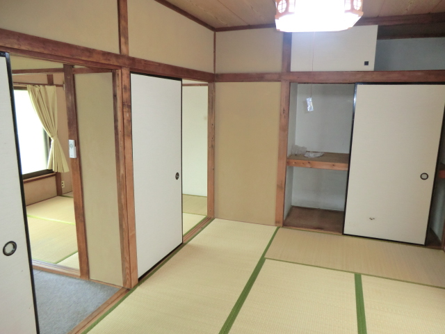 Living and room