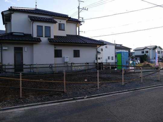 Local photos, including front road