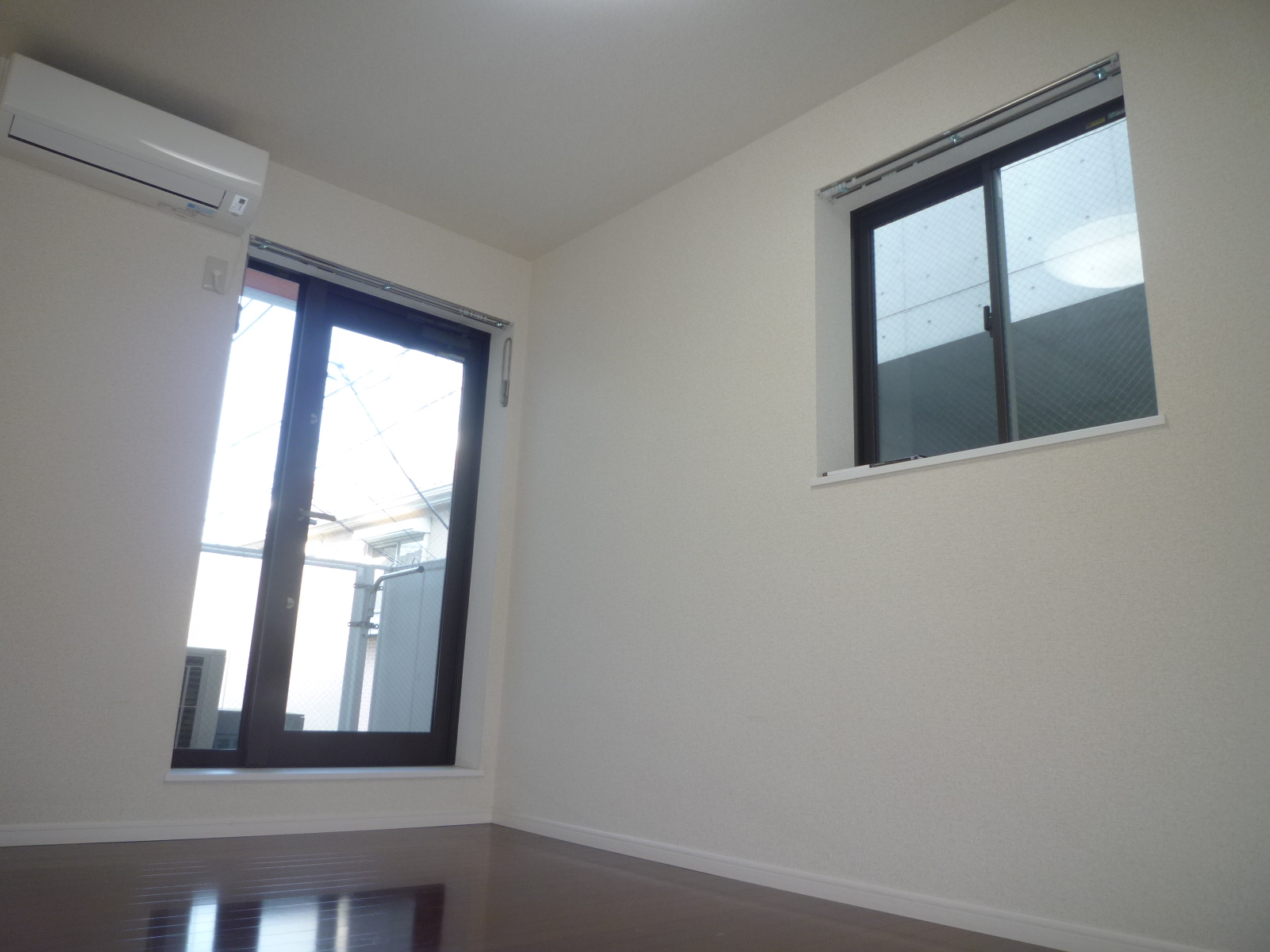 Living and room