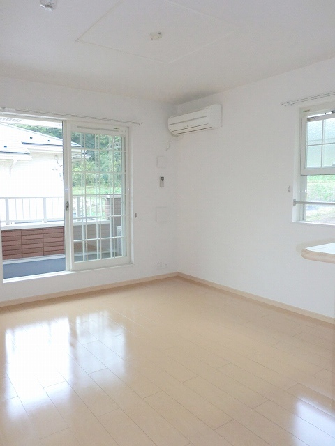 Living and room