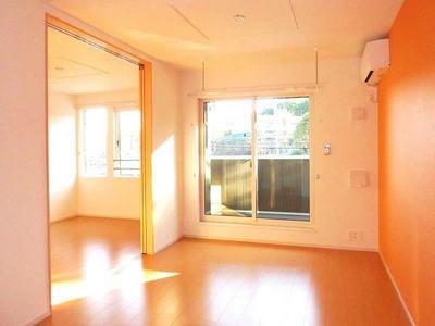 Living and room