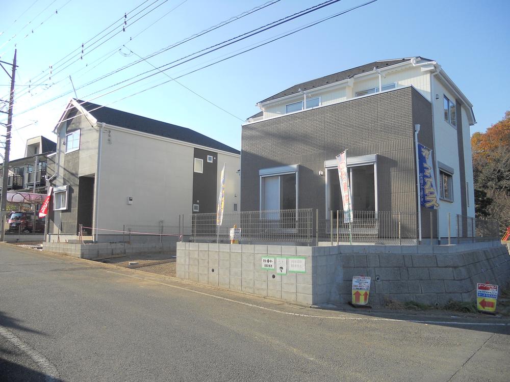 Local appearance photo. Local (12 May 2013) Shooting