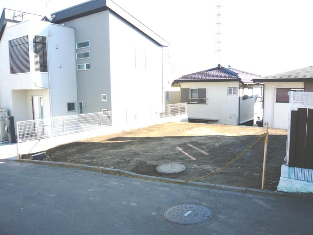 Local appearance photo. Local (12 May 2013) Shooting