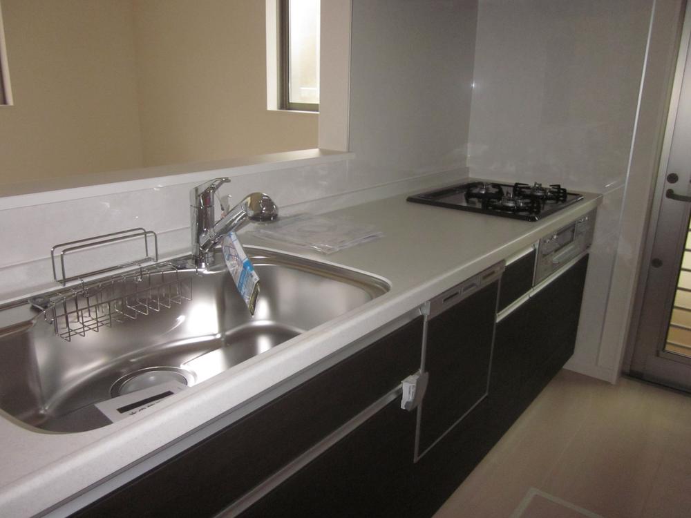 Same specifications photo (kitchen). (Each Building) same specification