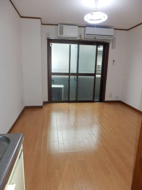 Living and room