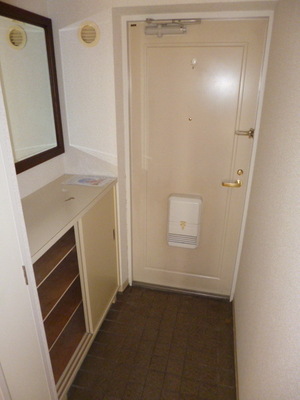 Entrance. ☆ Entrance with shoes BOX ☆
