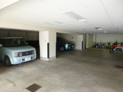 Parking lot. ☆ Of roofed parking ☆
