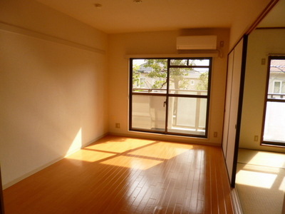 Other room space. ☆ Bright rooms ☆