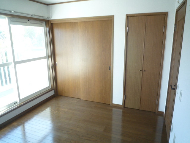 Other room space. Western-style 6.6 Pledge