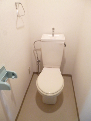 Toilet. ☆ toilet ☆