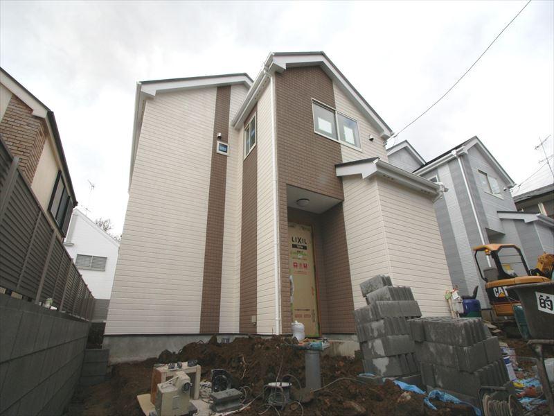 Other local. Local (12 May 2013) Shooting