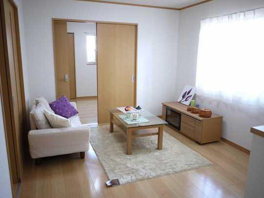 Same specifications photos (living). All room pair glass, Shutter shutters standard