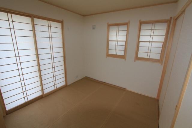 Non-living room. Japanese-style room that feels at ease of mind
