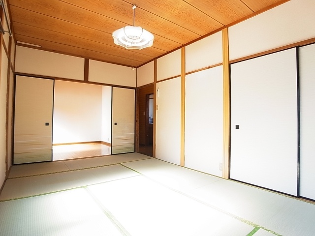 Living and room