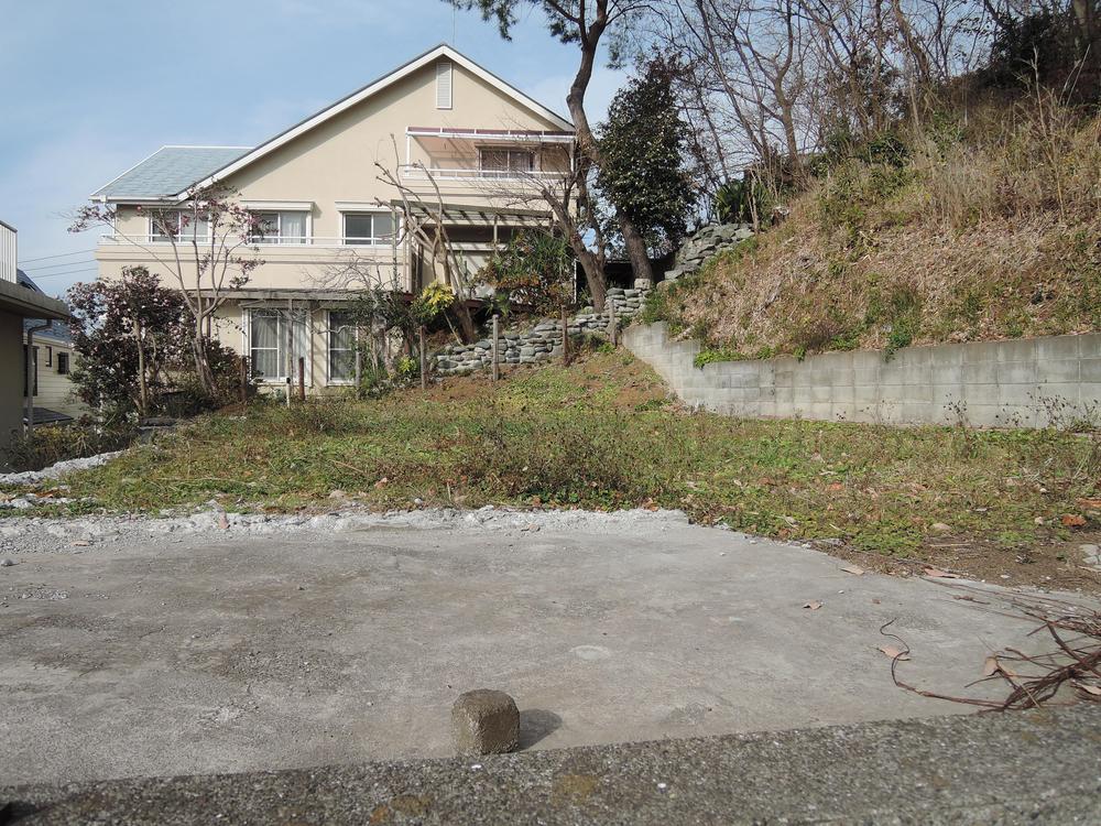 Local appearance photo. Local (12 May 2013) Shooting