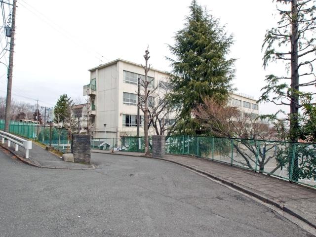 Other local. Machida Municipal Yakushi junior high school Distance 1140m