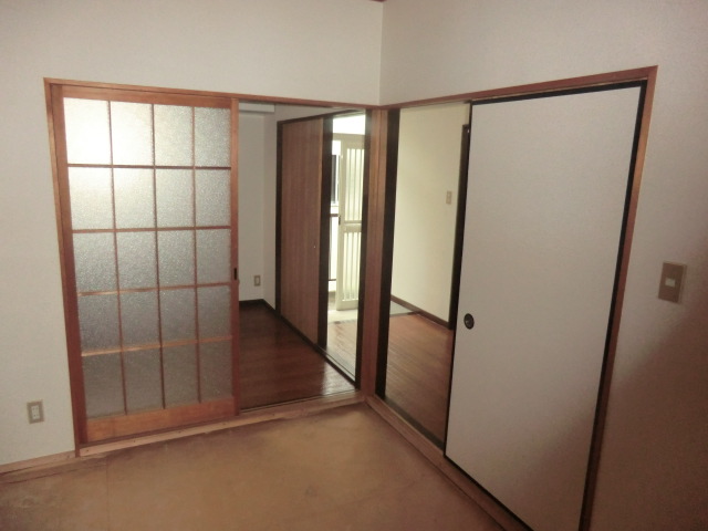 Living and room