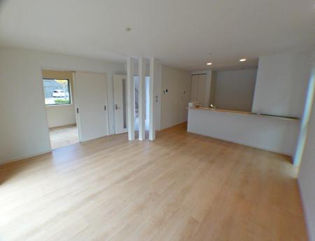 Living. Indoor (12 May 2013) Shooting