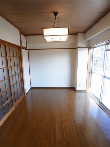 Living and room