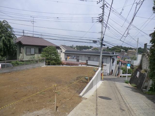 Local land photo. Local is already construction. 