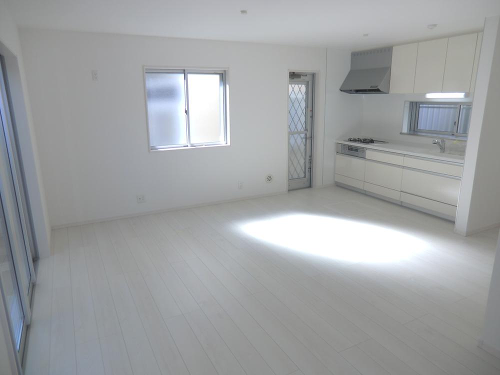 Living. 1 Building Living